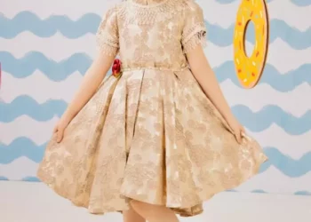 What Are The Latest Pakistani Girls Frock Designs For 2022