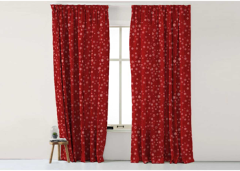 Home with Curtain Customization