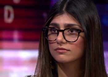 What Are The Top 10 Stories Mia Khalifa Broke That Impacted The Internet?