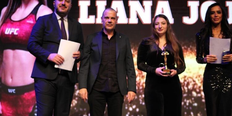 She-wolf Liana Jojua