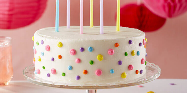 The History of the Most Popular Types of Birthday Cakes