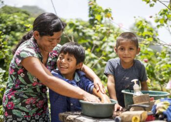 Standing Strong Together: Support IDF Soldiers with Your Contribution