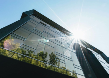 How Windows Contribute to Energy Efficiency in Buildings