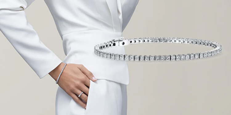 For the Woman Who Loves Jewels: Dazzling Must-Haves